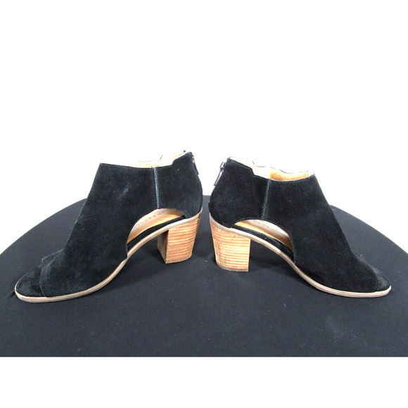 Lucky Brand Keight Black Suede Cut Out Side Peep Toe Sandal Booties Women 6.5 M - Picture 5 of 11
